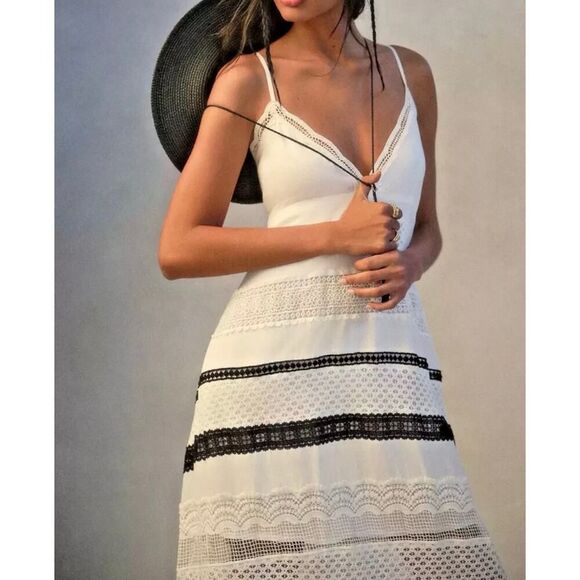 By Anthropologie Whimsigoth Boho Tiered Maxi Dress Contrast Crochet Lace SZ L - Picture 15 of 16